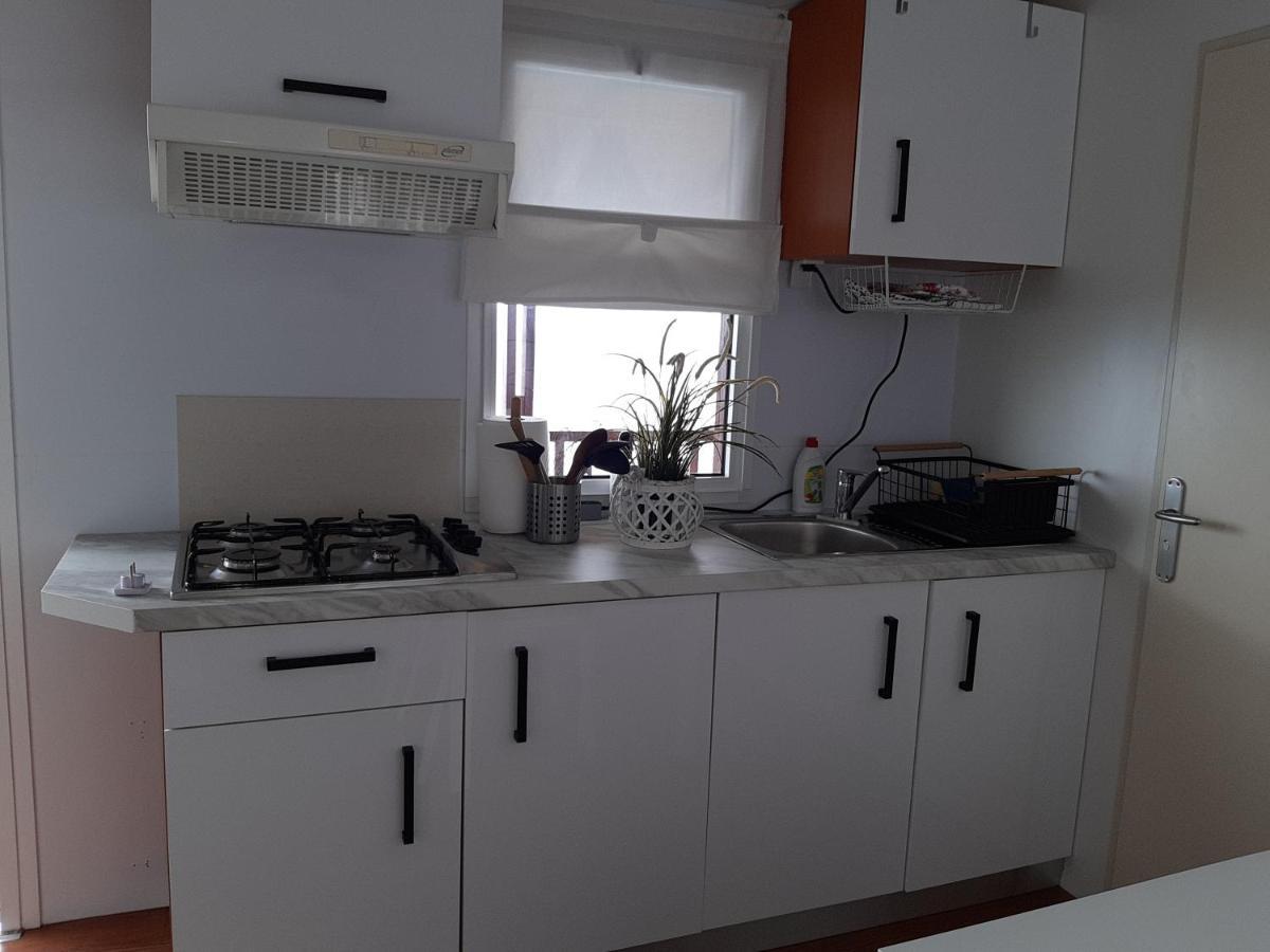 Mobile Home Apartment Camp Klenovica Exterior photo